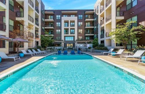 West End Apartamento | Mid-Century Charm in Midtown Nashville