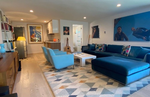 Altadena Casa | Mid Century Estate, Private Suite with Pool/Jacuzzi/Gym