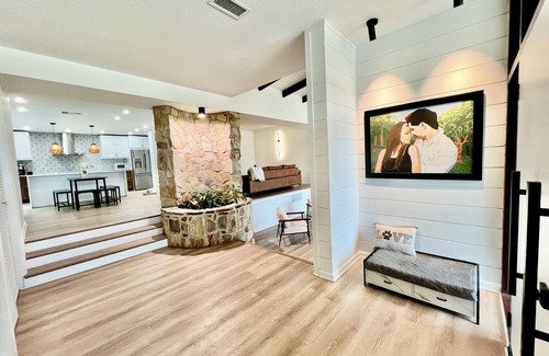 Longwood Casa | Mid Century Modern 3-bedroom house close to everything in Orlando