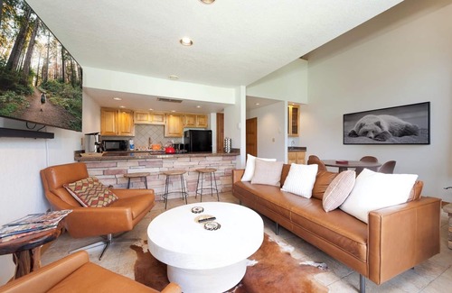 Purgatory Condominio | Mid Century Modern Condo - Deck with Great Views - Heated Pool