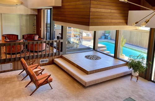 Mission Hills Casa | Mid-Century Modern Dream Home with Pool + Art