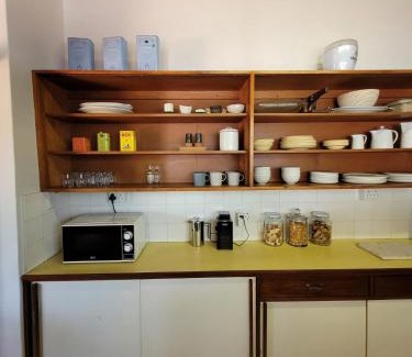 Stellenbosch Casa | Mid Century Modern Gem near town