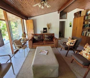 Stellenbosch Casa | Mid Century Modern Gem near town