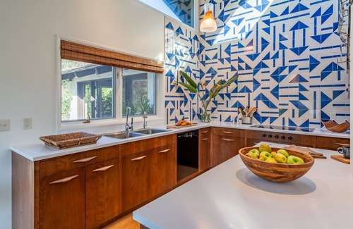 Montecito Casa | Mid-Century Modern Montecito Escape