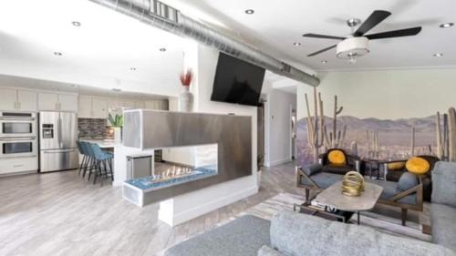 South Scottsdale Casa | Mid Century Modern Retreat in Old Town Scottsdale