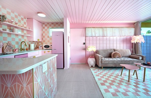 Deepwell Estates Casa | Mid Century Modern Barbie bungalow in Historic Ocotillo Lodge