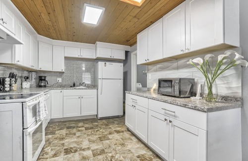 Southeast Colorado Springs Casa | Mid-Landing Inn