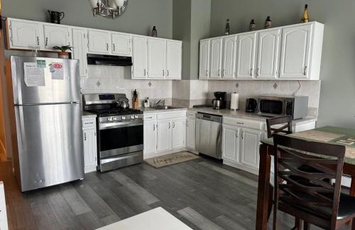 Union City Apartamento | Mid-Town View 4 BR Near NYC