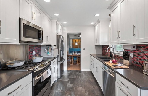 Richfield Casa | Midcentury Modern Home with Cinema Room