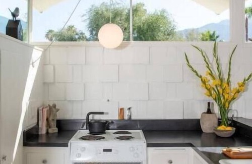 Araby Casa | Midcentury Perfection in Palm Springs