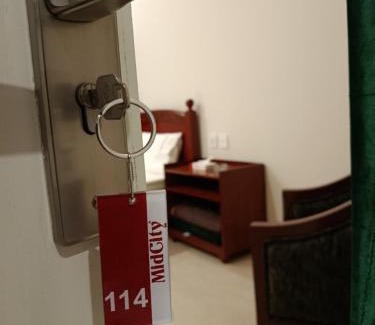 Punjab Hotel | MidCity Hotel & Restaurant
