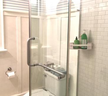 Midland Casa | Midland Manor 3-Bedroom Home with Pool