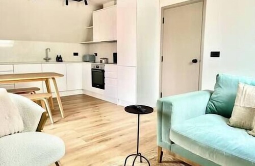 Bristol Apartamento | Midland Suites- Apartment 6