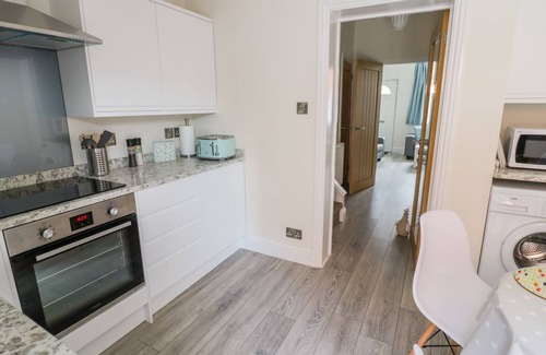 City Centre Cabaña | Midsummer Cottage