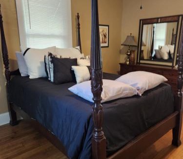Memphis Casa | Midtown charm