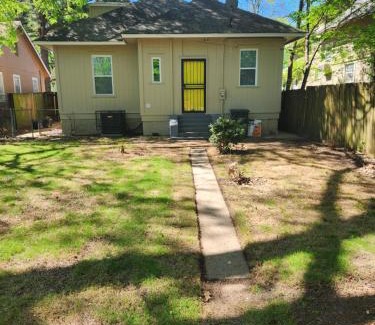 Memphis Casa | Midtown charm