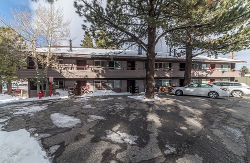 Mammoth Lakes Condominio | Midtown Condo Near Dining W/ Pool & Spa 508