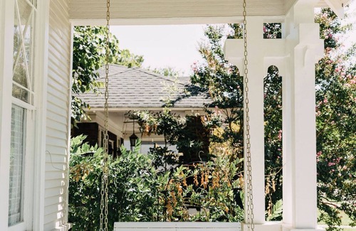 Central Gardens Casa | Midtown Manor by Pettigrew Adventures