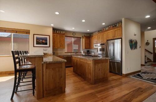 Midway Casa | Midway 4 Bedroom 4,5 Bathroom golf course Luxury Turnberry 23 home