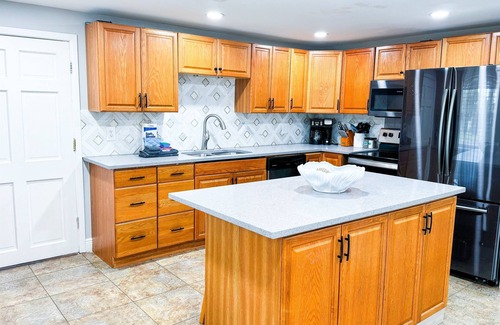 El Centro Beach Casa | ✨Mighty Paradise✨ Private Pool, Hot Tub, GameRm, Dog-Friendly, Steps to Beach❤️