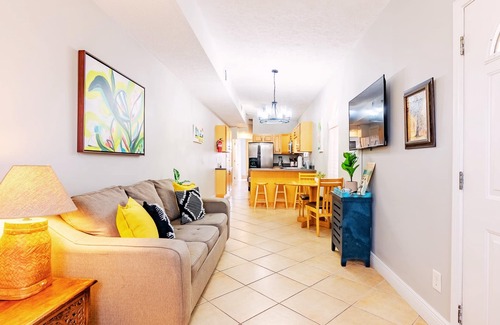 El Centro Beach Casa | ✨Mighty Paradise✨ Private Pool, Hot Tub, GameRm, Dog-Friendly, Steps to Beach❤️