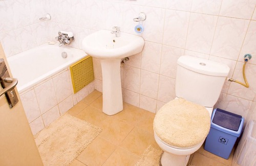 Kumasi Hotel | Mikaddo City Inn