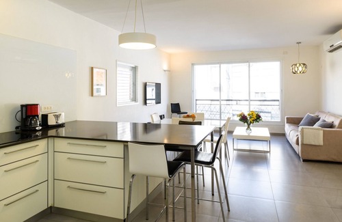 Tel Aviv Apartamento | MIKLAT Full Comfort 1BR near Frishman Beach by FeelHome