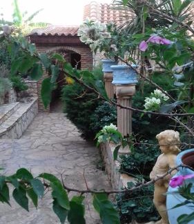Kastro Casa | Mila LA villa