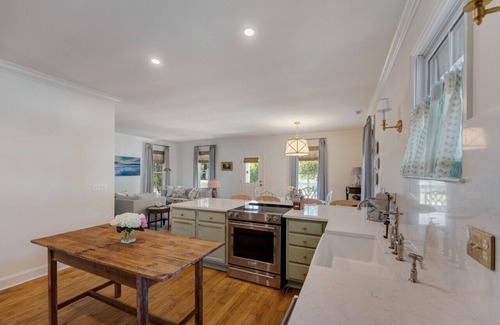 Northwest Quadrant Casa | Milagro House -a Designer's Dream