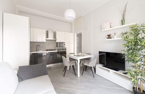 Centro Storico Apartamento | MILANO ADORABLE HOME - a cute apartment in Milan city centre: 2 BDR, 4 guests