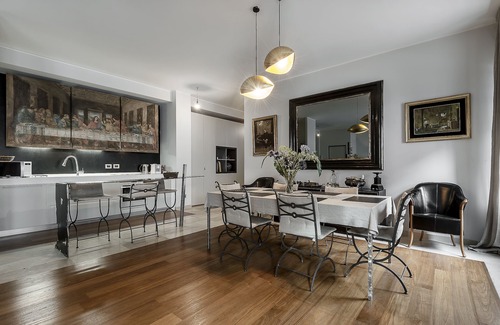 Central Station Apartamento | Elegante, espacioso y refinado apartamento de cuatro habitaciones perfecto para visitar Milán