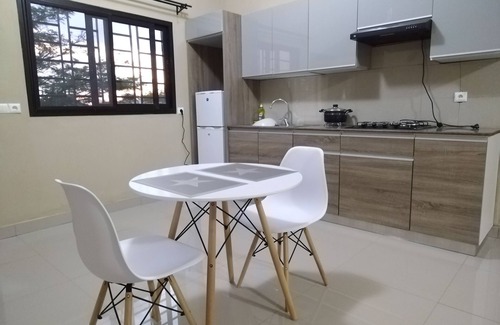 Antananarivo Avaradrano Apartamento | Milestone City Apartments │ Live work or relax│Kitchen │Restaurant│Nr Tsimbazaza