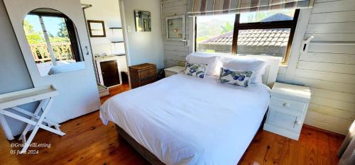 Port Edward Apartamento | Milkwood Lodge 7 - Sleeps 7