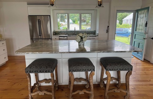 West Yarmouth Casa | Mill Creek Waterfront with Pool - Breathtaking Views