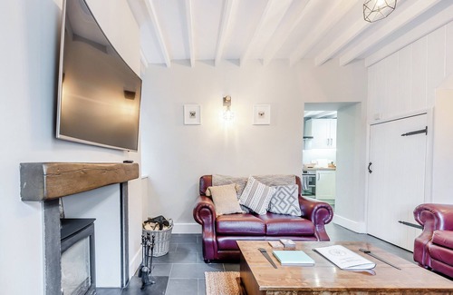 Saint Clears Cabaña | Mill Keeper's Cottage