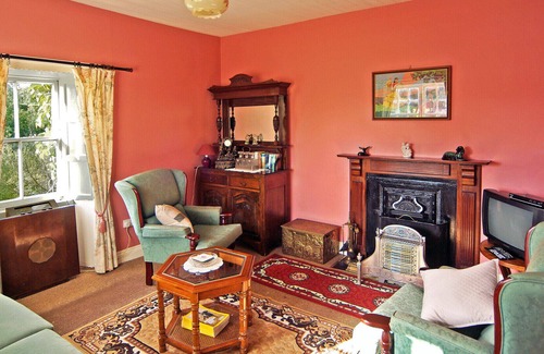 Bruree Otro | Mill Wheel Cottage - Three Bedroom House, Sleeps 6