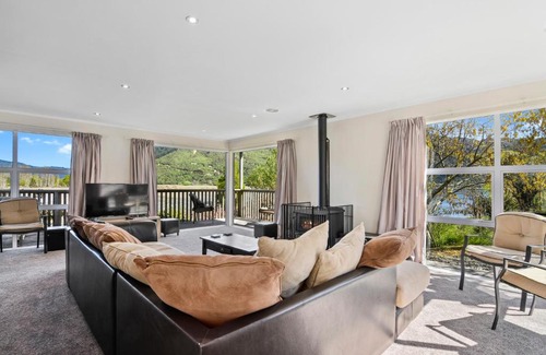 Linkwater Casa | Millard House - Marlborough Sounds