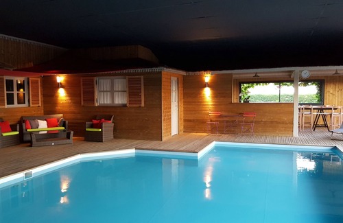 Pouzauges Casa | Mille Roses Gîte de caractère Near Puy du Fou - Indoor swimming pool, sauna and SPA