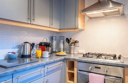 Riverside Apartamento | Millennium View by Tŷ SA