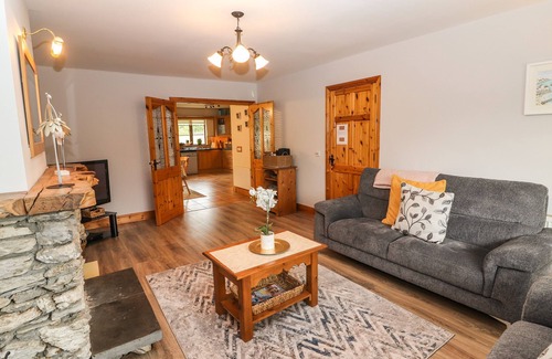 Kenmare Cabaña | MILLFIELD, family friendly, with open fire in Kenmare, County Kerry