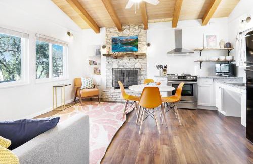 Canyon Lake Casa | Millie's Cottages Unit 1 - Ruth