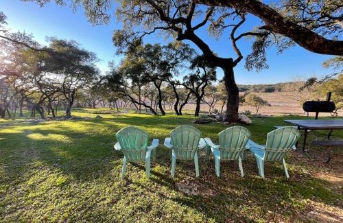 Canyon Lake Casa | Millie's Cottages Unit 4 - Clara