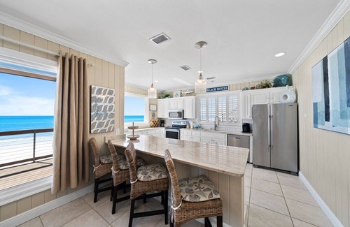 Dune Allen Beach Casa | Million Dollar Views 4BR on Private Beach + Premium Beach Service | The Allen House