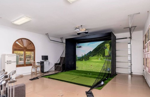 North Scottsdale Villa | Million $$ Estate+Pickle+Tennis+GolfSimulator+Spa