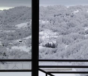 Lisina Apartamento | Milmari L29