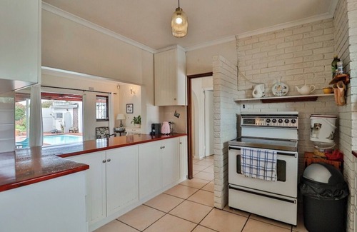 Cape Town Casa | Milnerton Oak Lodge
