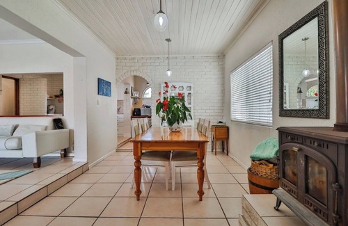 Cape Town Casa | Milnerton Oak Lodge