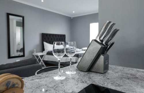 Parow North Apartamento | Milo's Sky Grey Guest House - No Load shedding