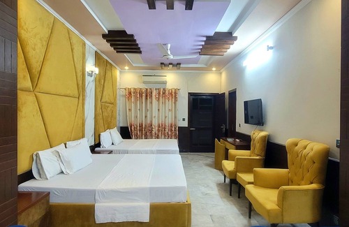 F-6 Sector Cama Y Desayuno | Milton lodge guest house in G 13/1 near the Islamabad international irport