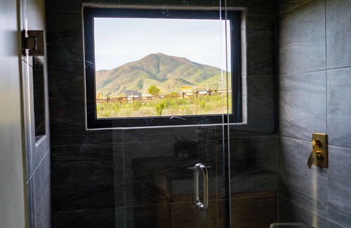 Valle de Guadalupe Hotel | MILU-CABAÑA SENCILLA